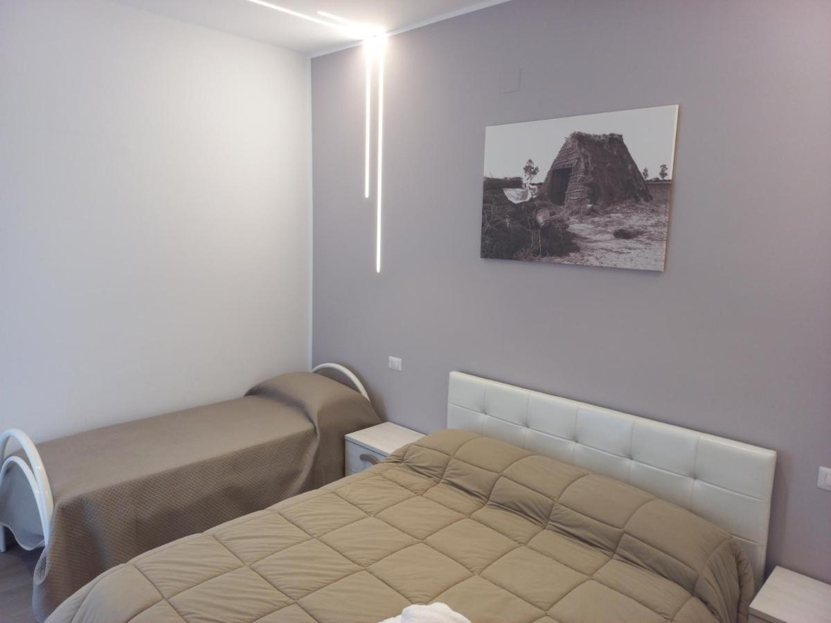 Punta Pagliaia Rooms 마르게리타디사보이아 외부 사진